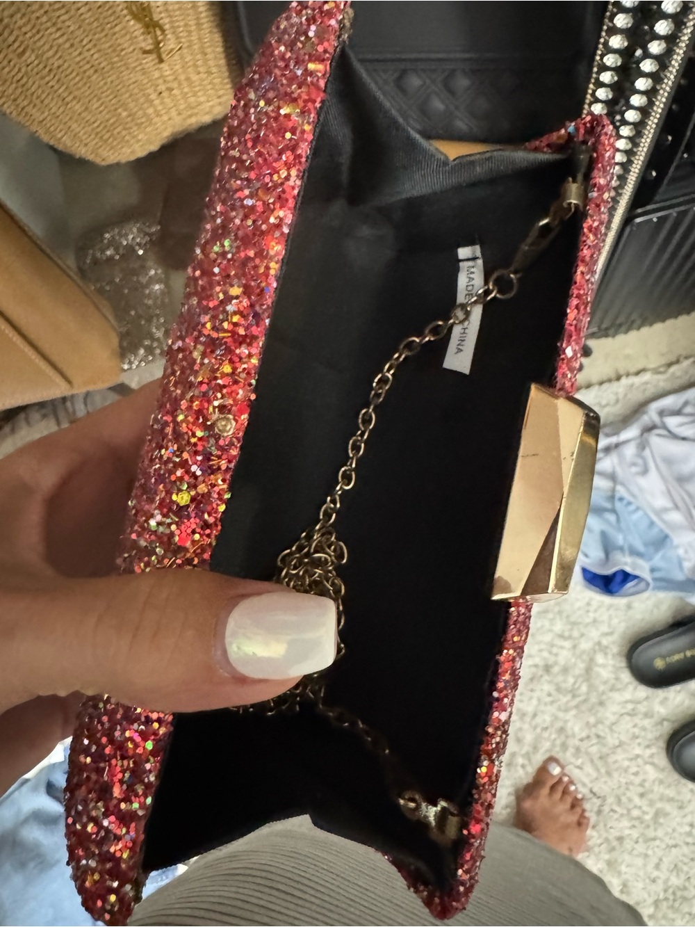 Glitter Clutch Evening Bag in Rose Red - Picture 3 of 5